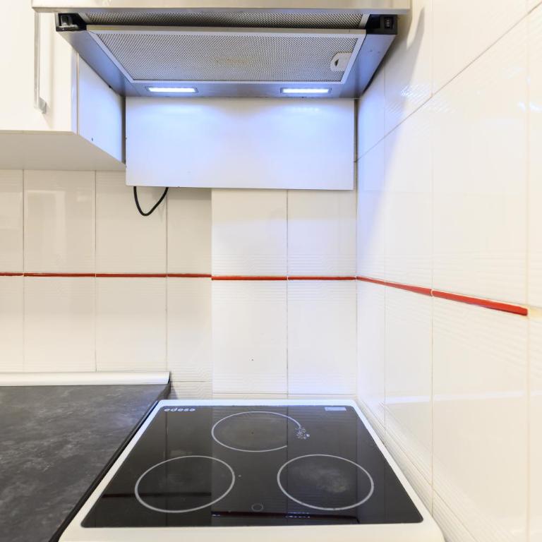 MAY613 Piso de 1 dormitorio en pleno centro de Madrid - Alquiler temporal - One-Bedroom Apartment - 9