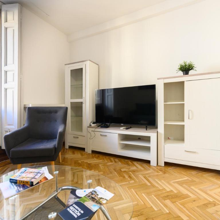 MAY613 Piso de 1 dormitorio en pleno centro de Madrid - Alquiler temporal - One-Bedroom Apartment - 15