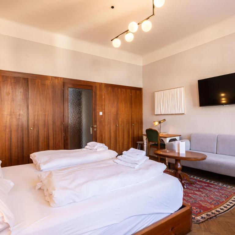 the eighteen86 by keyone - Doppelzimmer mit Badewanne - 3