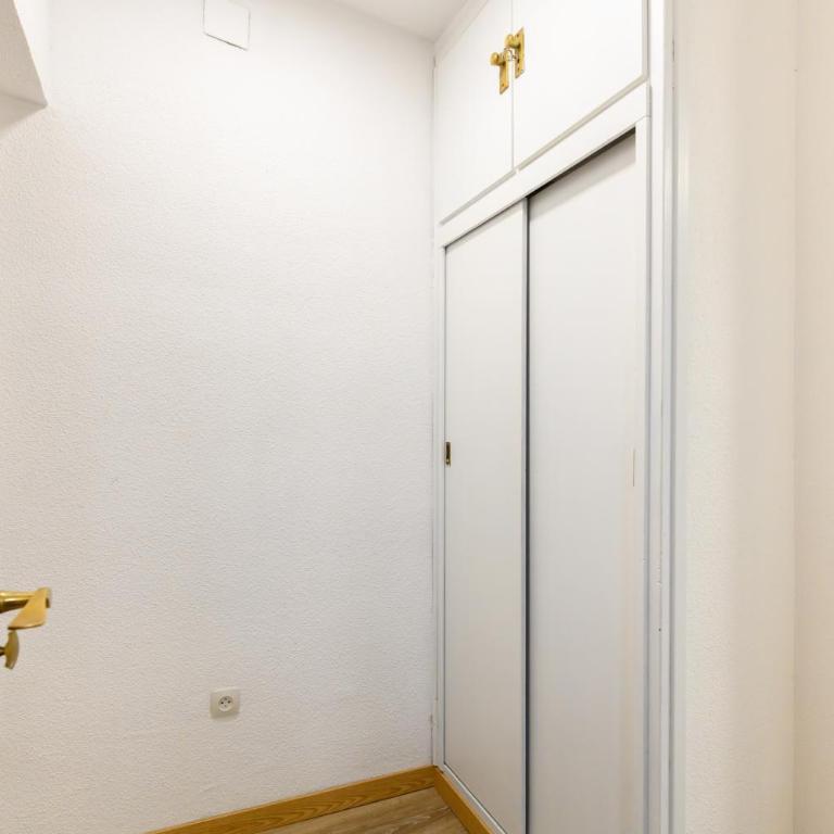 MAY613 Piso de 1 dormitorio en pleno centro de Madrid - Alquiler temporal - One-Bedroom Apartment - 34