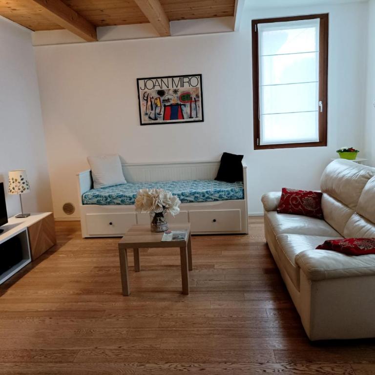 Residenza del Gufo 15 minutes to Venice - free parking - Two-Bedroom Apartment - 6