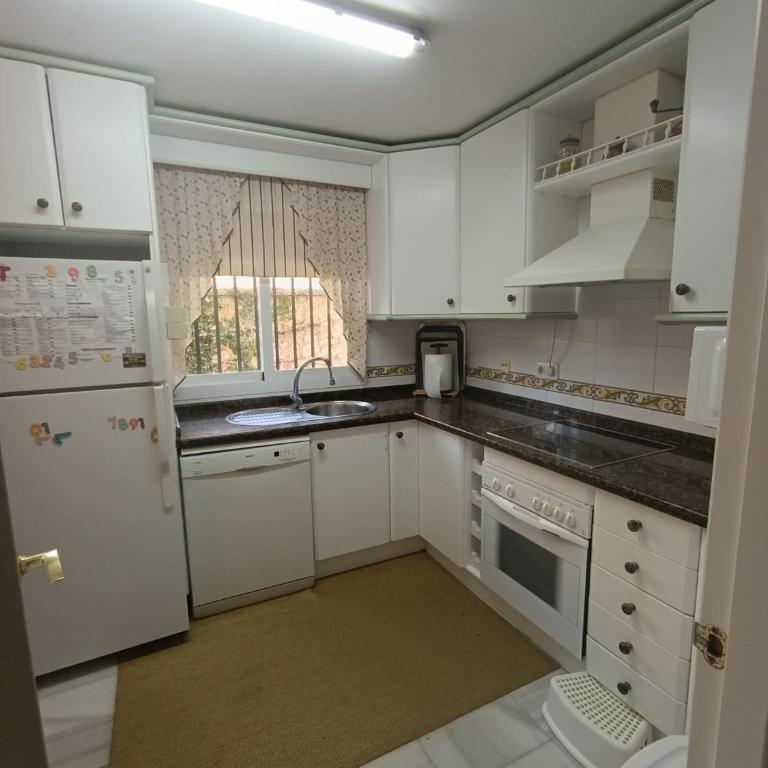 Casa playa El Ancla Puerto Santa María - Casa de 4 dormitorios - 20