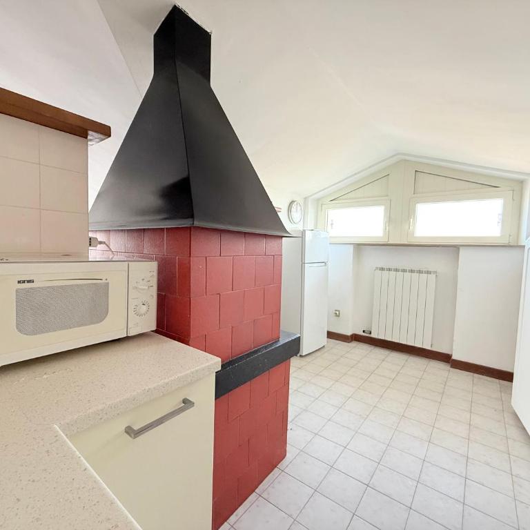 M170 - Marcelli, trilocale fronte mare con posto auto - Two-Bedroom Apartment - 9