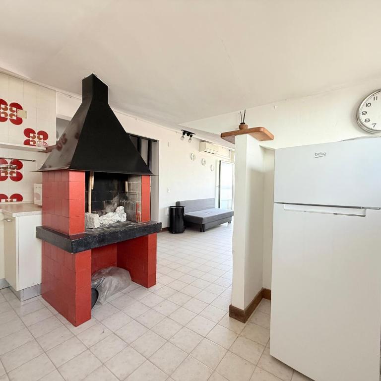 M170 - Marcelli, trilocale fronte mare con posto auto - Two-Bedroom Apartment - 10