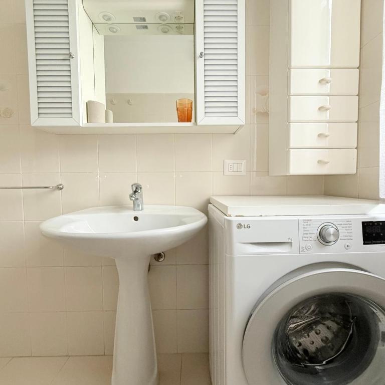 M274 - Marcelli, comodo quadrilocale vista mare con terrazzo - Appartamento con 3 Camere da Letto e Vista Mare - 20