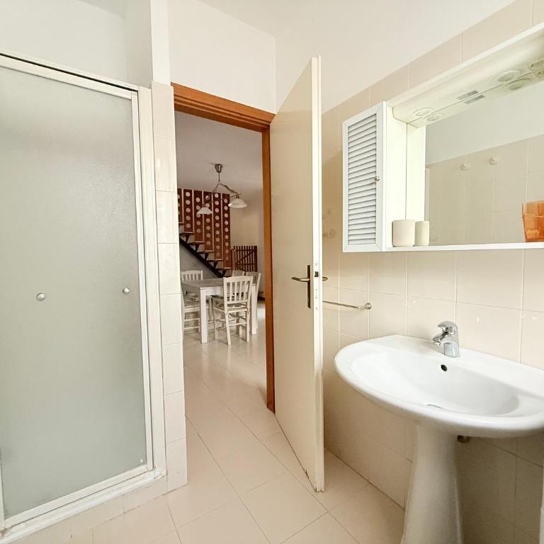 M274 - Marcelli, comodo quadrilocale vista mare con terrazzo - Appartamento con 3 Camere da Letto e Vista Mare - 23