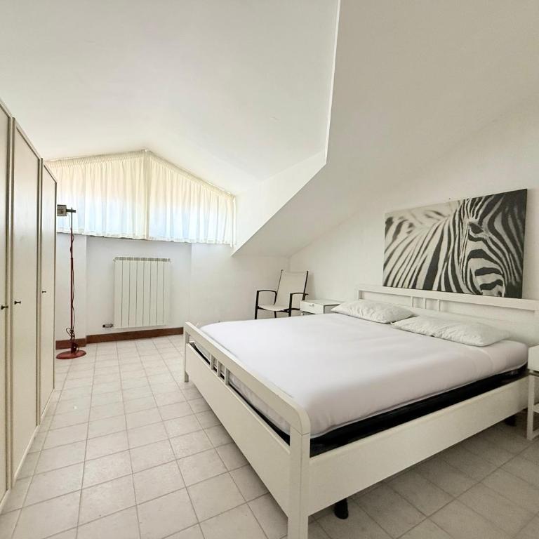 M170 - Marcelli, trilocale fronte mare con posto auto - Two-Bedroom Apartment - 12