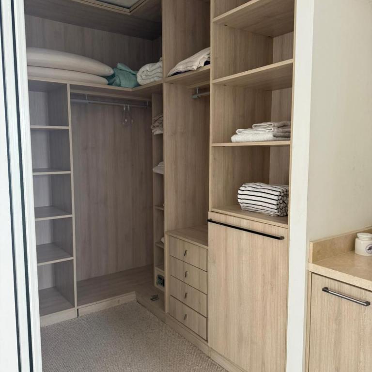La Tropezziene - Habitación Doble Deluxe (2 adultos + 1 niño) - 4