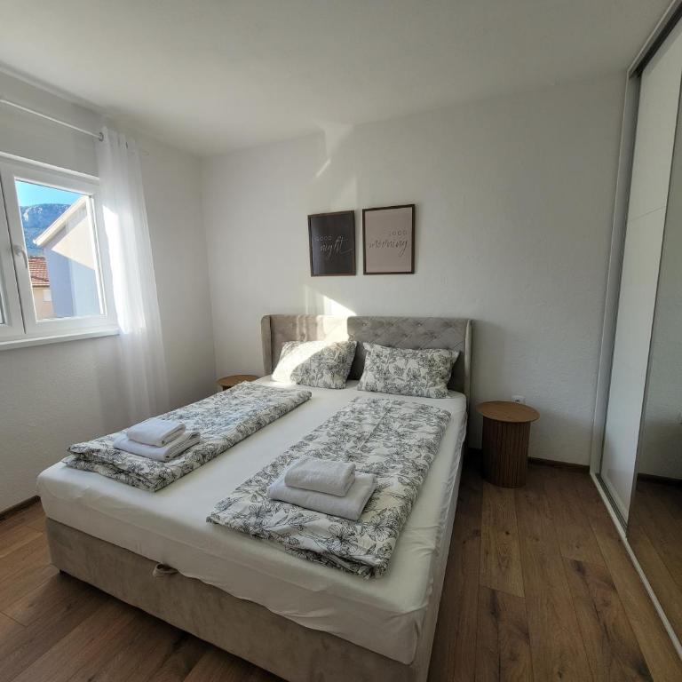 Apartman Holiday Self Check-in, Free parking - Apartman sa 2 Spavaće Sobe - 5