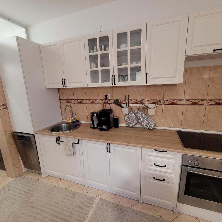 Apartman Holiday Self Check-in, Free parking - Apartman sa 2 Spavaće Sobe - 15