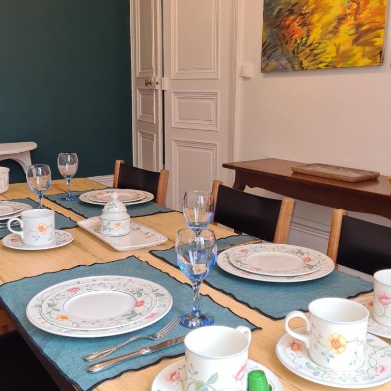 85 l idéal , quiet charm in Tours - Appartement 2 Chambres - 9