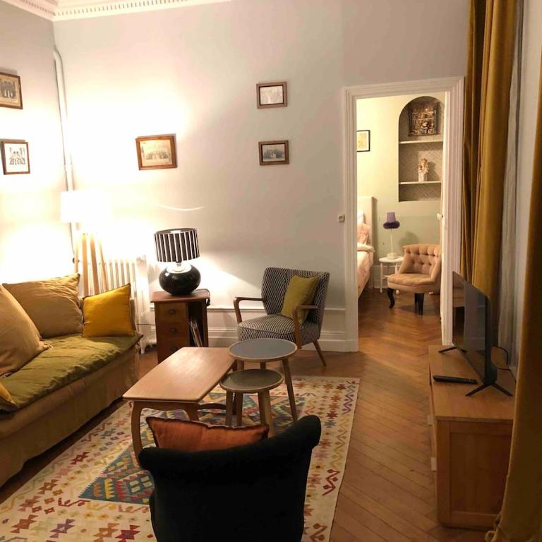 85 l idéal , quiet charm in Tours - Appartement 2 Chambres - 36