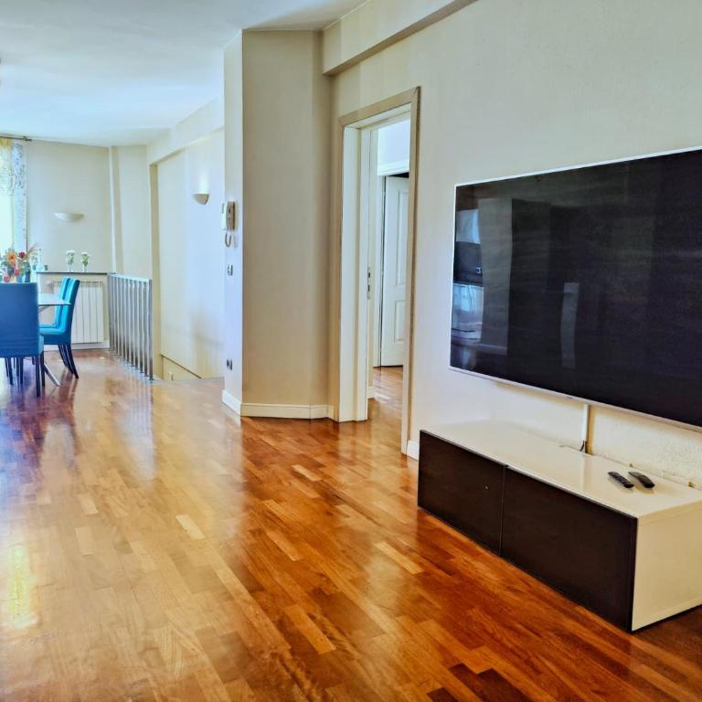 Appartamento Indipendente - Appartamento Deluxe con 2 Camere da Letto - 9