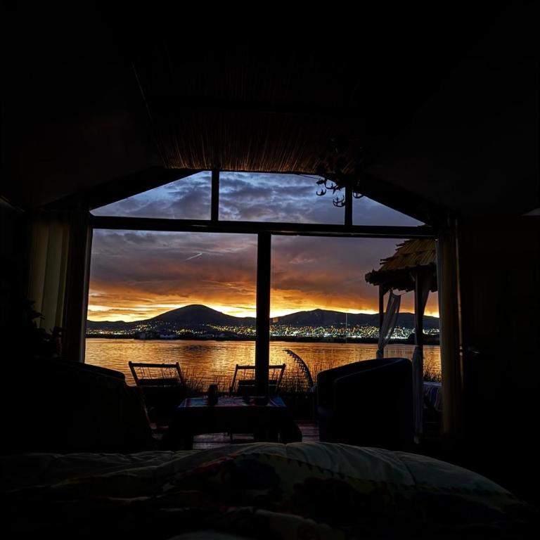 Titicaca Posada del Sol Lodge - Habitación Doble con vistas al lago - 2 camas individuales - 4