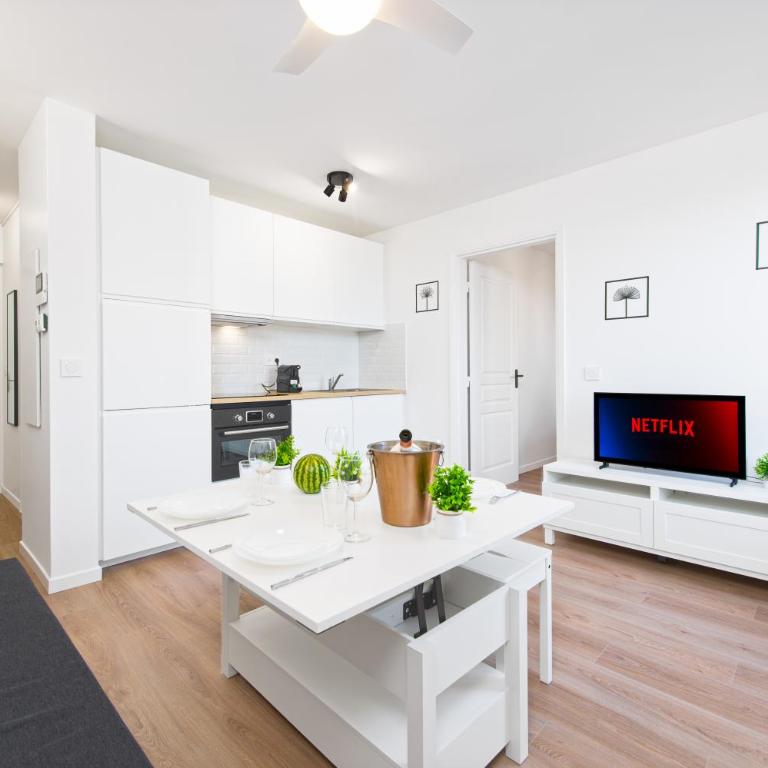 Haut de Monaco - Vue panoramique mer et ville - FE - One-Bedroom Apartment - 10