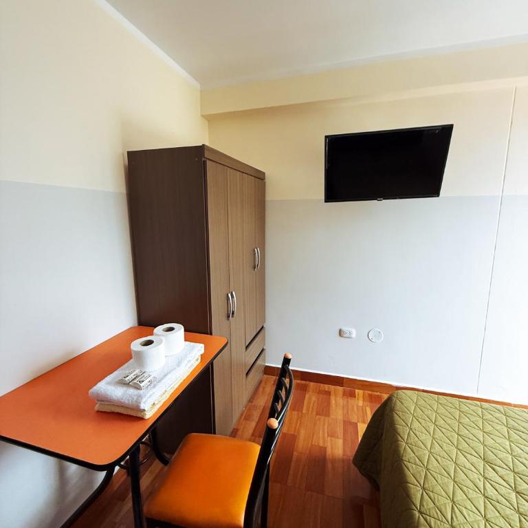Apart La Merced - Habitación Doble con baño privado - 17