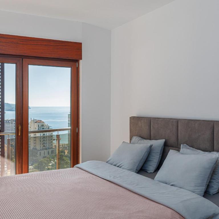 Panoramic Sea View 1BD Apartment - One-Bedroom Apartment - 10