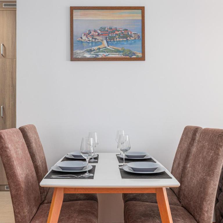 Panoramic Sea View 1BD Apartment - One-Bedroom Apartment - 15