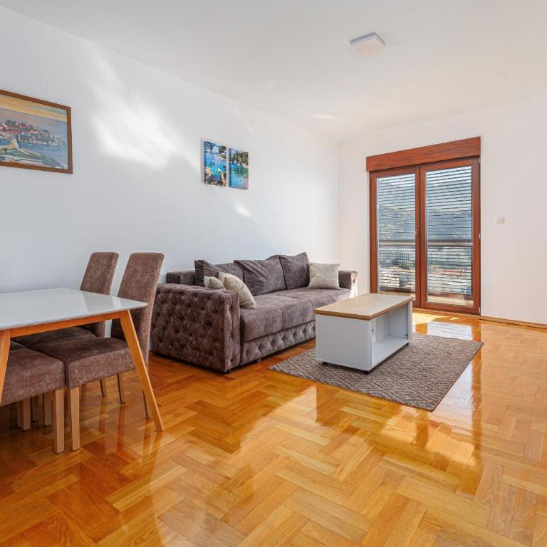 Panoramic Sea View 1BD Apartment - One-Bedroom Apartment - 18