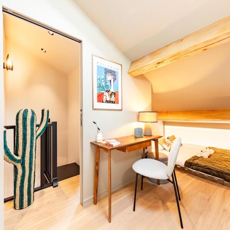 Picasso 3 Chic and comfort 6 people- Attic apartment, offices - Appartement 2 Chambres - 16