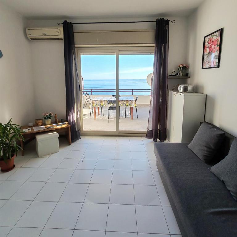Casa Vista Mare - Appartamento con 1 Camera da Letto, Balcone e Vista Mare - 7