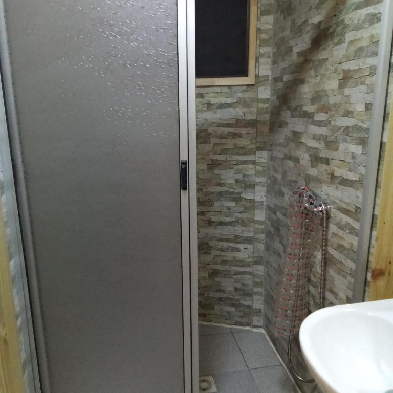 Casa Hostal Familiar Espacio SaTaNaMa - Family Room with Private Bathroom - 5