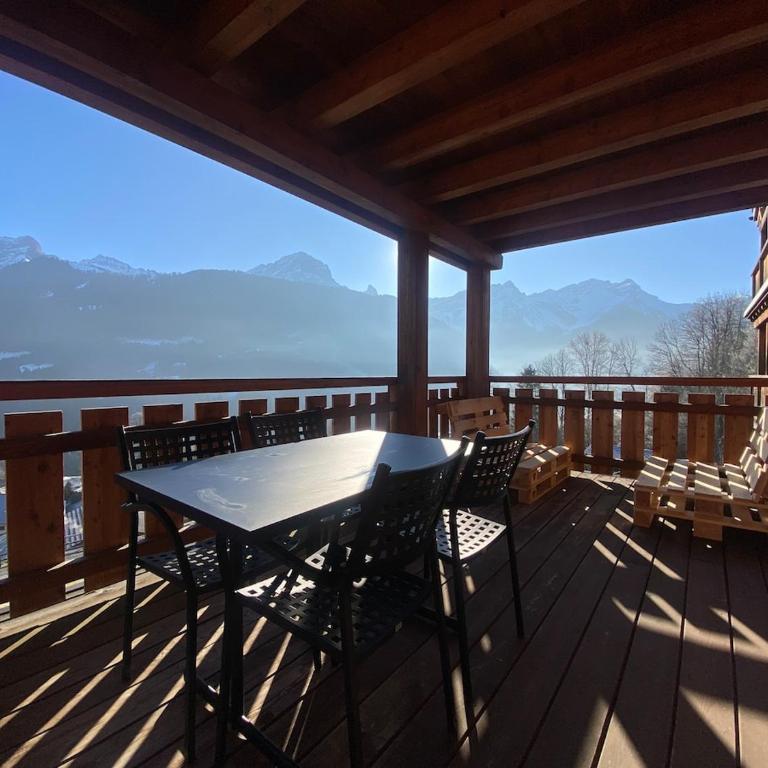 Charming and cozy 2,5 room apartment - Apartment mit 1 Schlafzimmer - 2