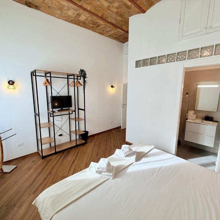 Enjoy Vatican Holiday in Rome - Two-Bedroom Apartment - 5