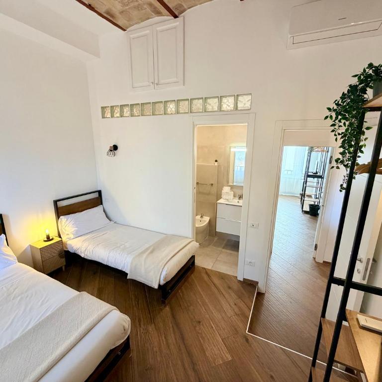 Enjoy Vatican Holiday in Rome - Two-Bedroom Apartment - 8