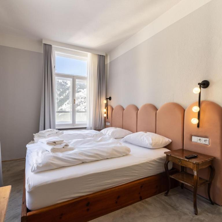 the eighteen86 by keyone - Doppelzimmer mit Dusche - 2