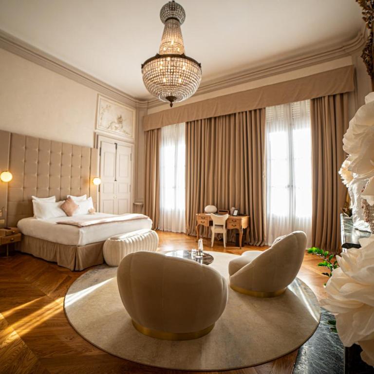 Hôtel Richer De Belleval - Relais & Châteaux - Suite Junior avec Balcon - 4