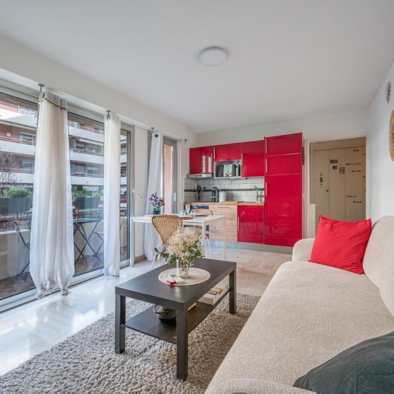 Le Balcon d'Azur - proche Port et gare Nice Riquier - Appartement 2 Chambres - 7