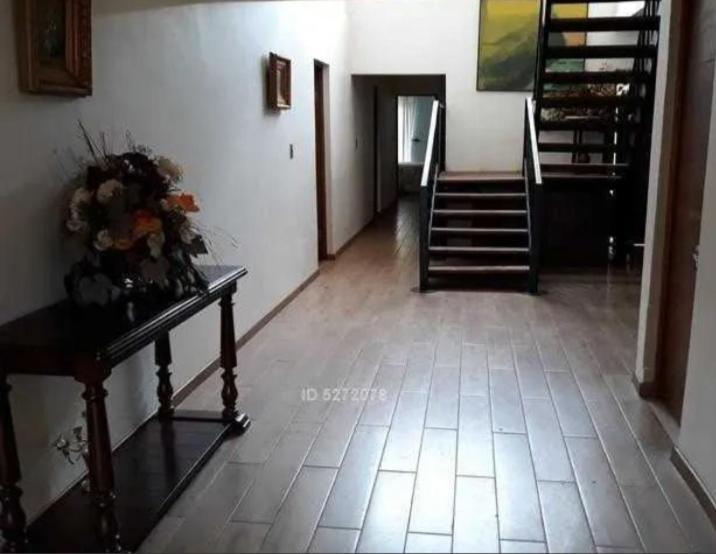 Gran casa en Las Rocas de Santo Domingo sector tradicional acceso playas - Seven-Bedroom House - 10