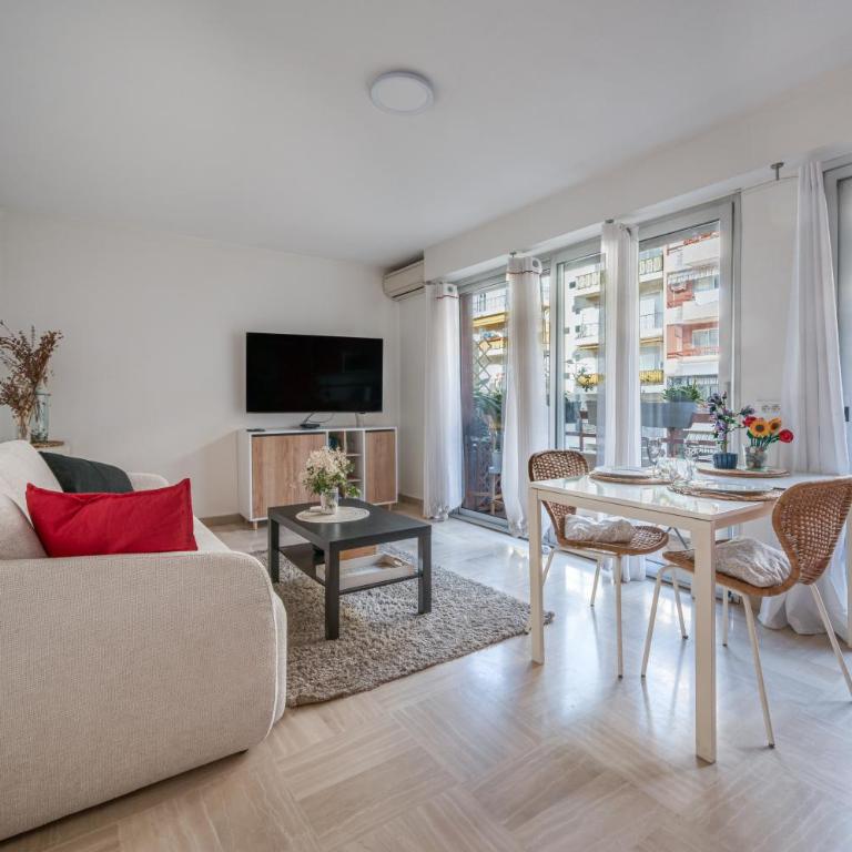 Le Balcon d'Azur - proche Port et gare Nice Riquier - Appartement 2 Chambres - 2