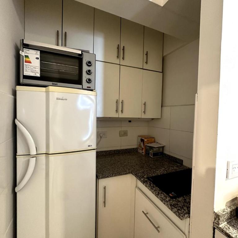 Bright studio apartment in an excellent location - Apartamento de 1 dormitorio - 16