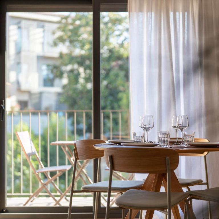 Modern Central Apartment Building - Apartamento Superior - 1