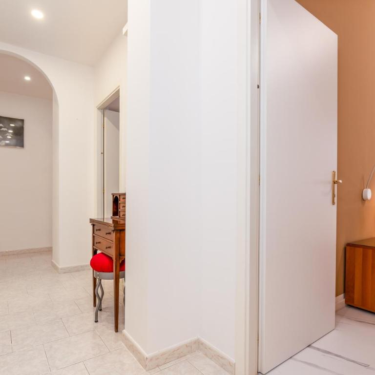 Smart Living Bocconi - Your Home From Home - Appartamento Deluxe con 2 Camere da Letto e Balcone - 26
