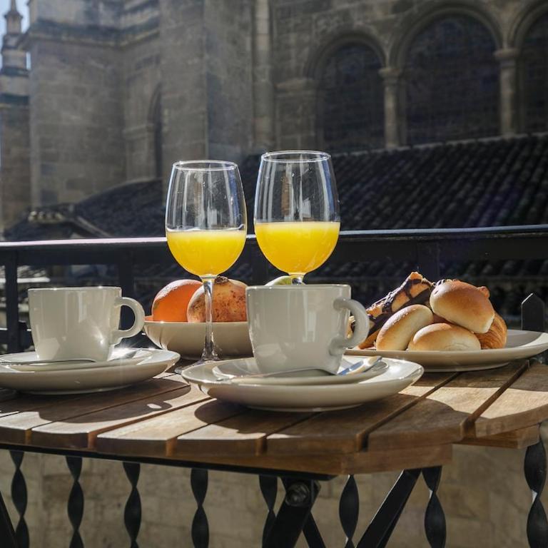 vistas a la catedral en la Gran Via - Two-Bedroom Apartment - 11