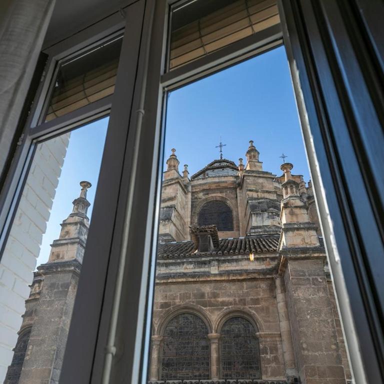 vistas a la catedral en la Gran Via - Two-Bedroom Apartment - 12
