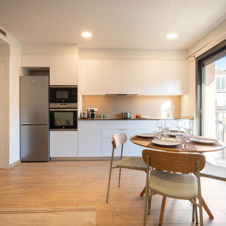 Modern Central Apartment Building - Apartamento Superior - 10