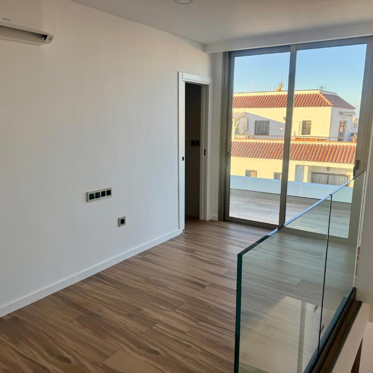 Blue Square Residence - Duplex Suite - 30