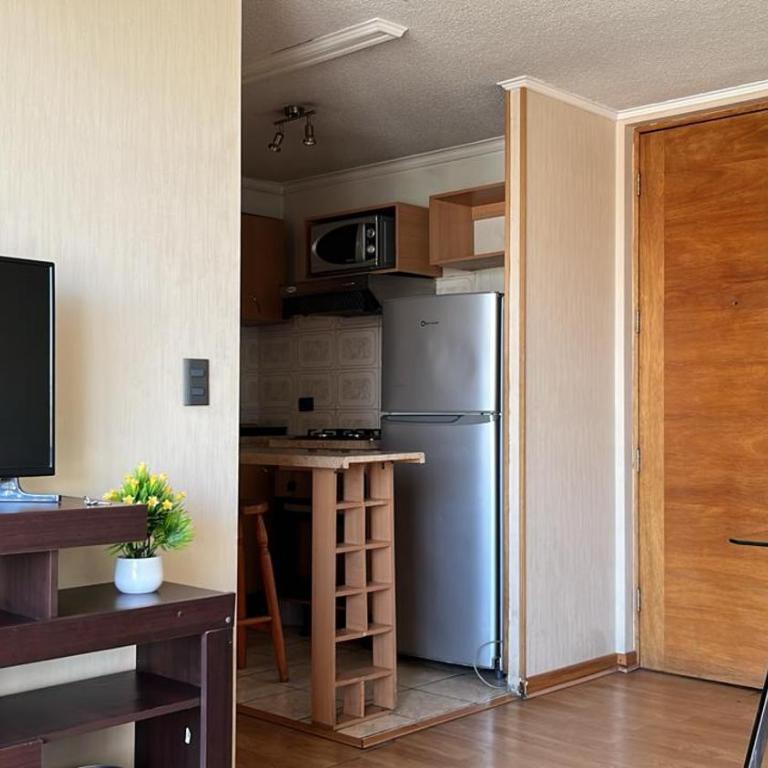 Acogedor departamento cerca del movistar arena - Three-Bedroom Apartment - 15