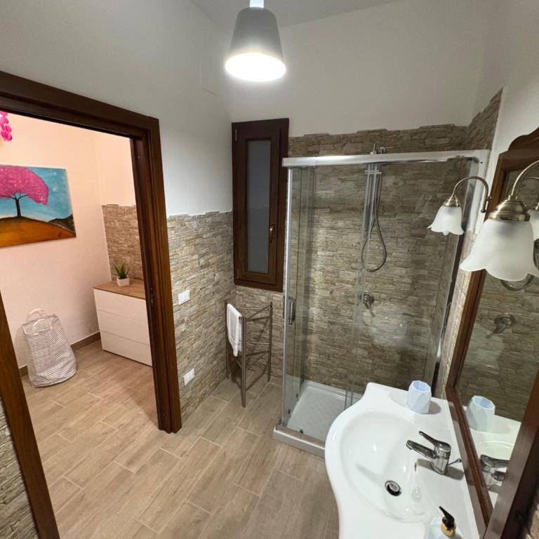 Oliveri's Home - Appartamento con 2 Camere da Letto - 39