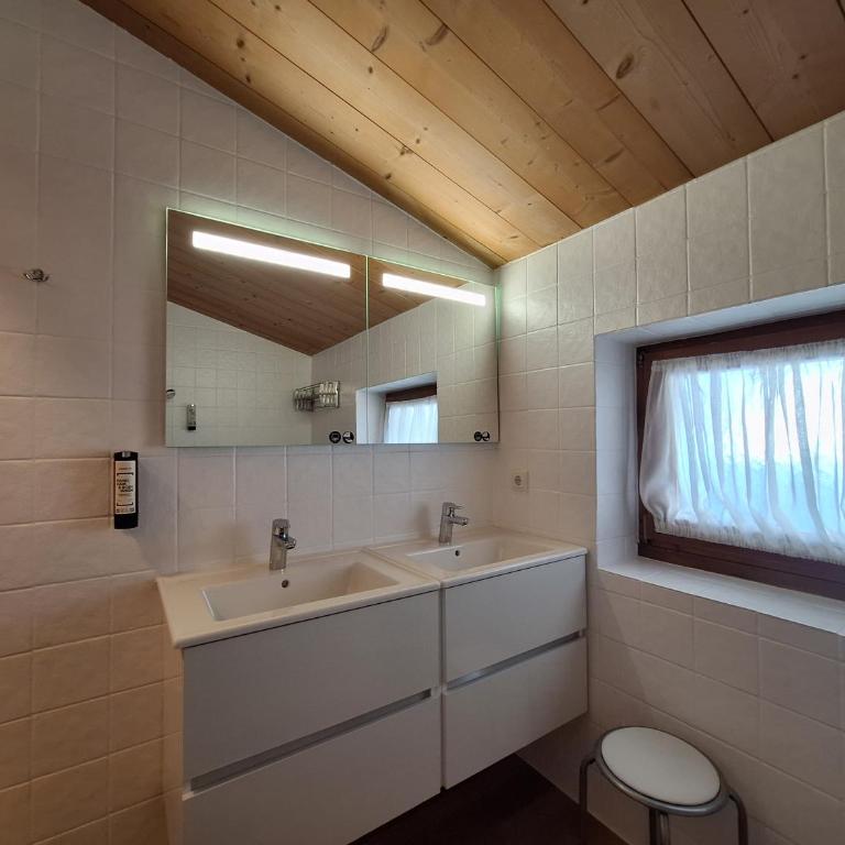 Waterfront Apartments Zell am See - Steinbock Lodges - Maisonette-Apartment - 28