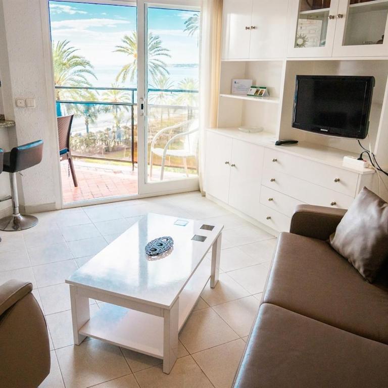 Skol 205A Studio with sea and pool views - Apartamento Estudio - 1 cama doble - 1