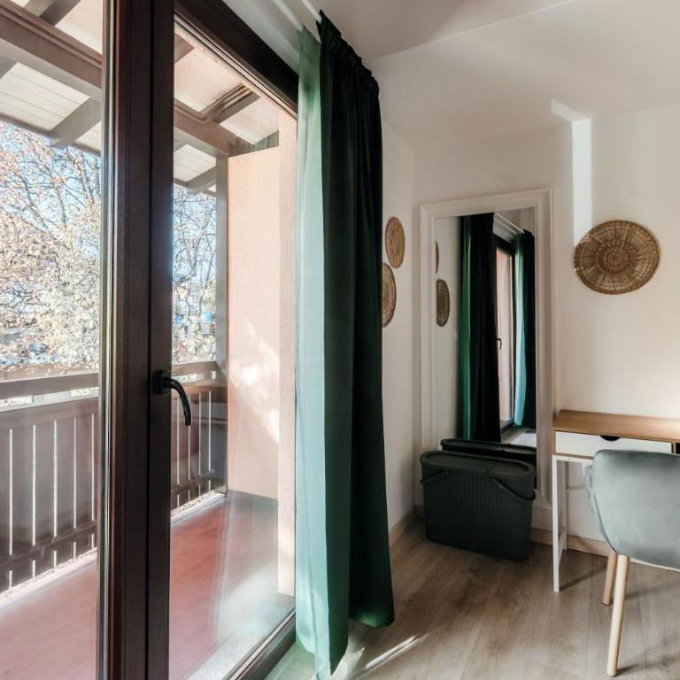 Florida Ascona Rooms by Quokka 360 - Between the Lake and the City - Camera King con Balcone - 6