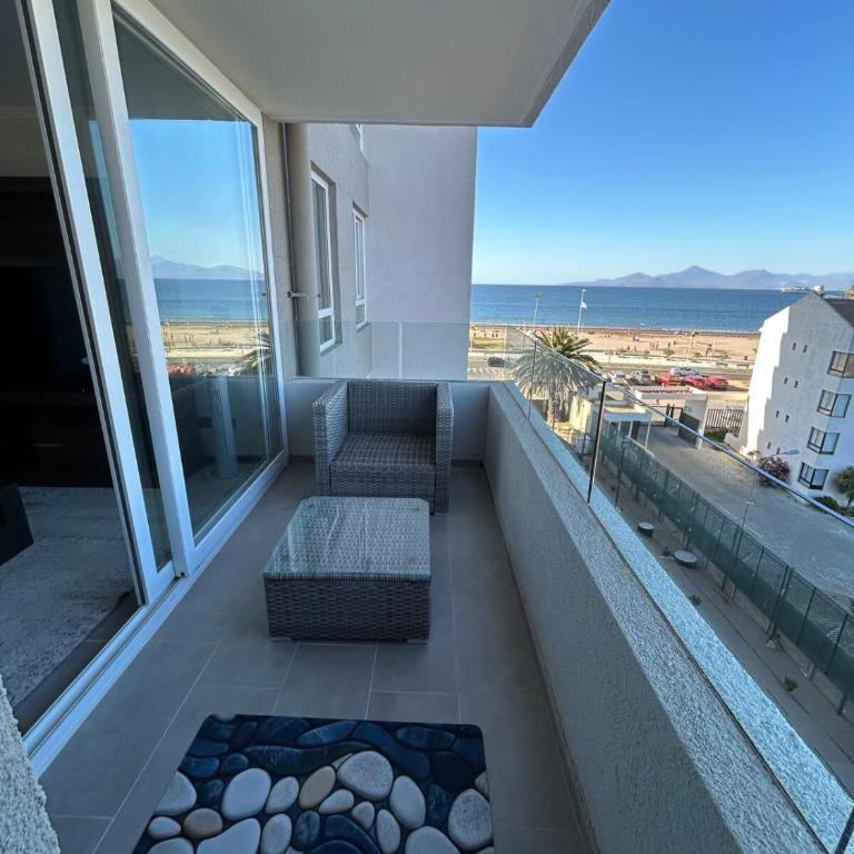 Dpto 2D2B con estacionamiento - Two-Bedroom Apartment - 21