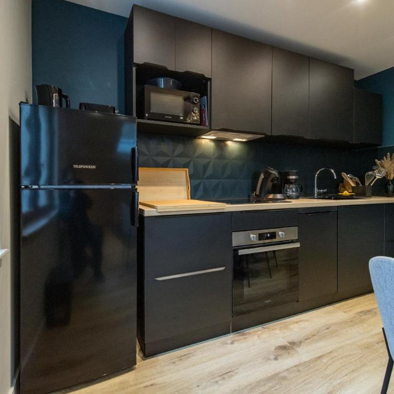 2 appartements Ski 3 Vallées & vélo 8-12 pers - Appartement - 12