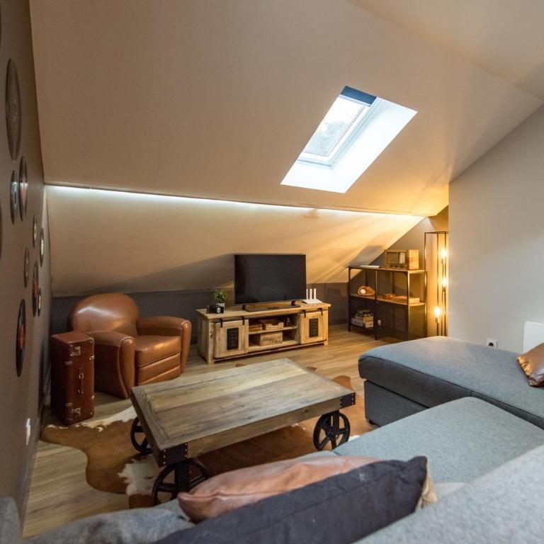 2 appartements Ski 3 Vallées & vélo 8-12 pers - Appartement - 22