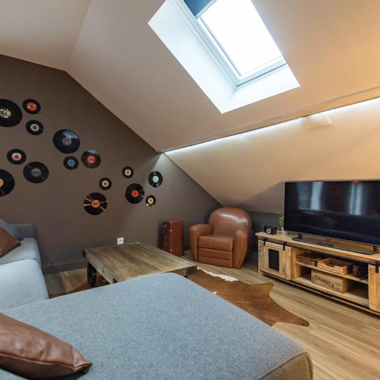 2 appartements Ski 3 Vallées & vélo 8-12 pers - Appartement - 25